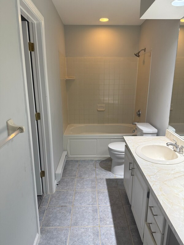 Building Photo - 234 Willow Springs