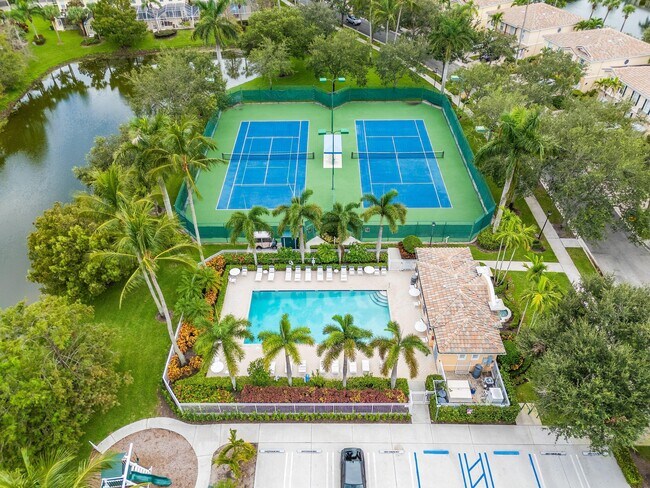 Building Photo - 508 Capistrano Dr