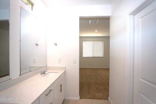 Building Photo - 9210 W Willow Bend Ln
