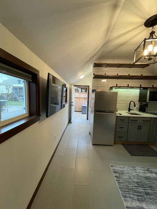 Building Photo - 10114 Dayton Ave N