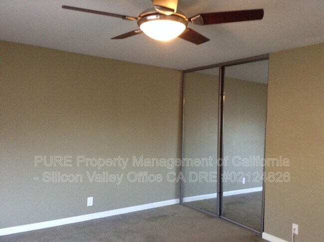 Building Photo - 2220 Almaden Rd