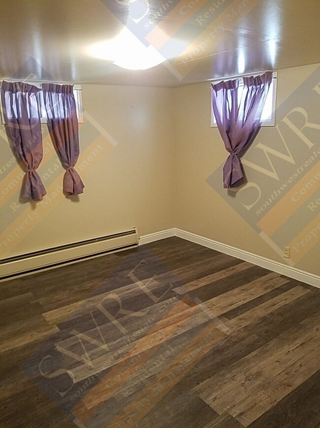 Building Photo - Available Now! Call our office to set up a...