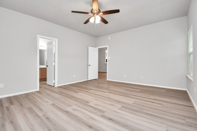 Building Photo - 24118 Wild Horses Ln