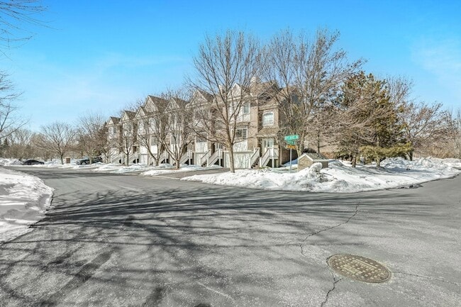 Building Photo - 10514 8th Ave N