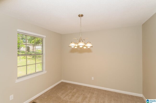 Building Photo - 436 15th Ln NW