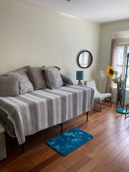 guest suite day bed #2 - 5100 Via Dolce