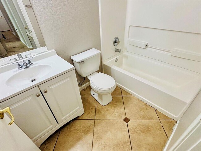 Building Photo - 7424 Cayenne Ln