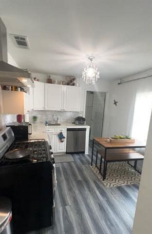 Building Photo - 3325 Brantley St