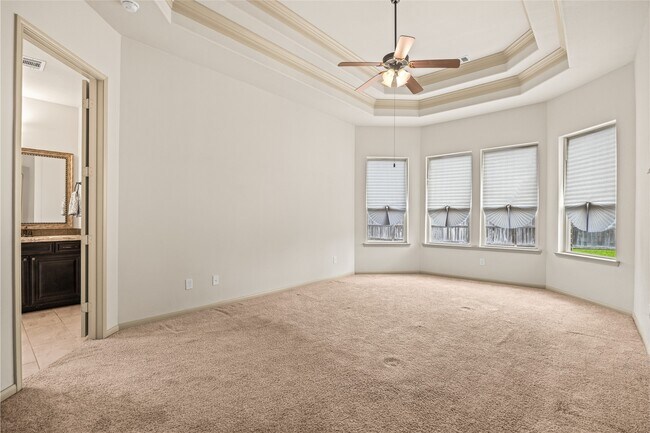 Building Photo - 9522 Whitebark Pne Wy
