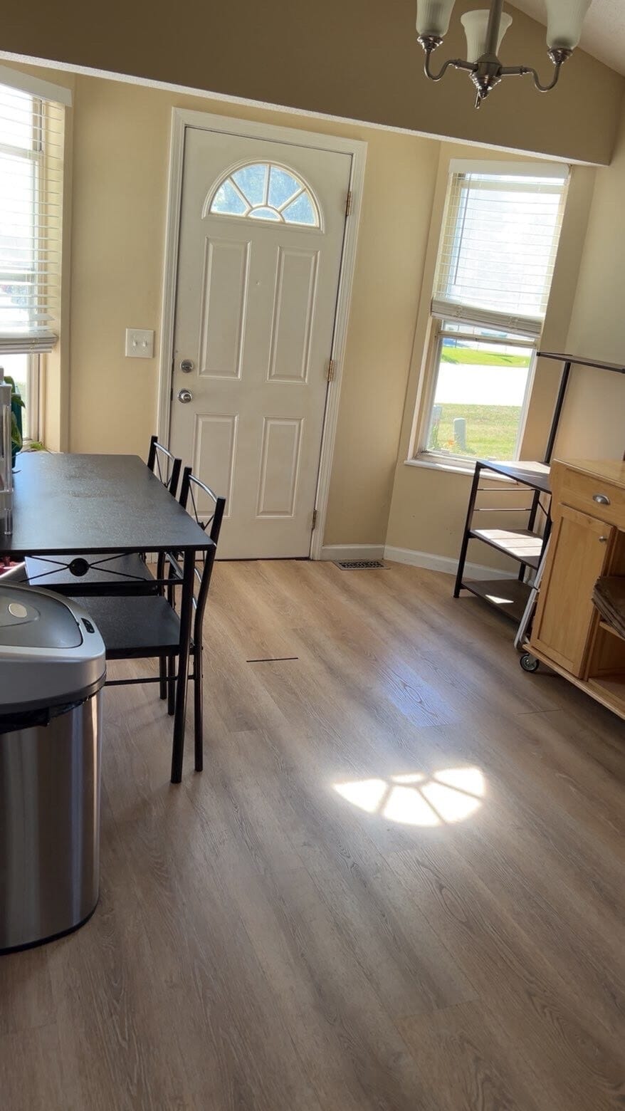 back kitchen - vaulted - eat in - 6436 Long Timber Dr