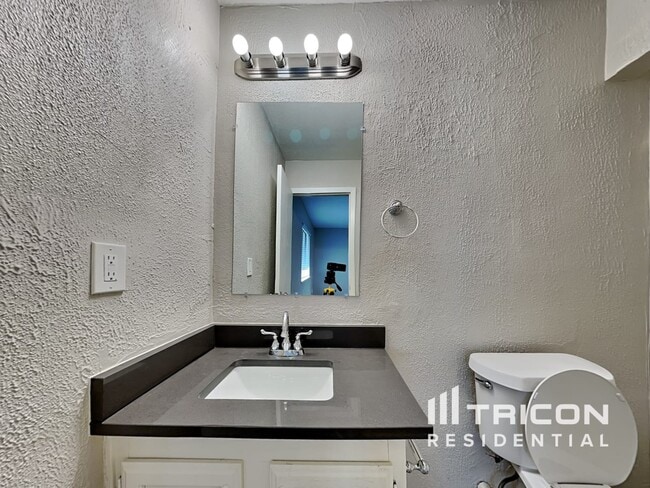 Building Photo - 509 Forestwood Dr