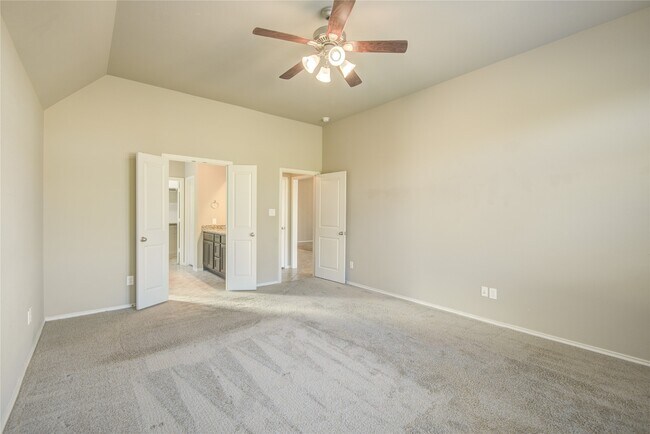 Building Photo - 29006 Crystal Rose Ln