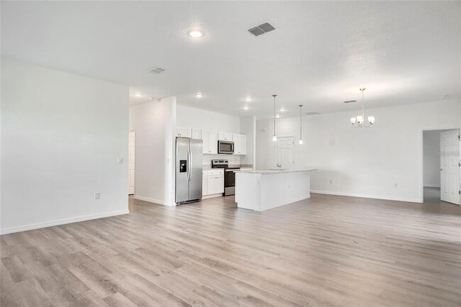 Building Photo - 199 Carmelite Ave NW