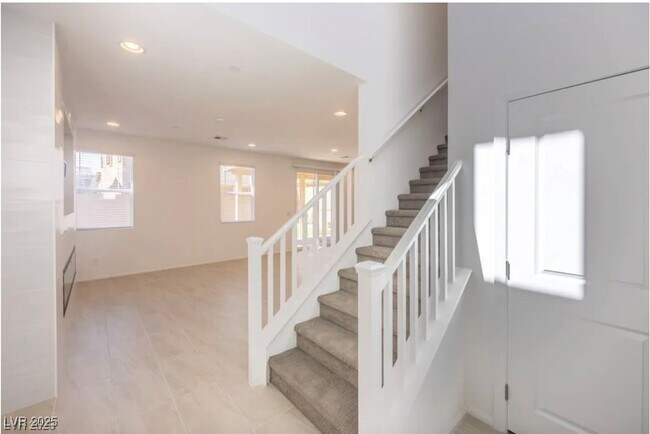 Building Photo - 10407 Sadie Blake Ave