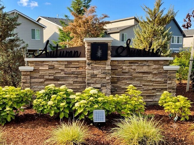 Building Photo - 8912 SW Choke Cherry