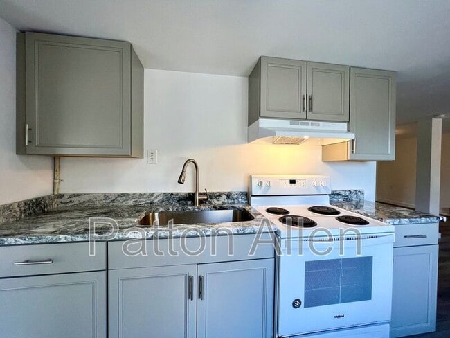 Building Photo - 239 Cedar Hill Rd