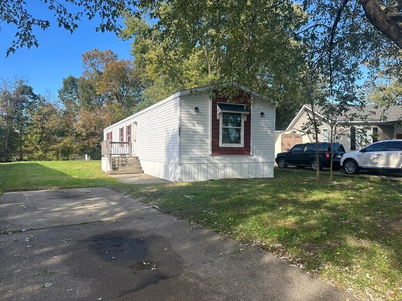 Primary Photo - 2299 Wellington Green Dr