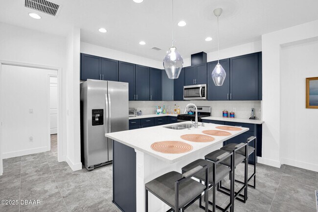 Building Photo - 913 Bama Breeze Dr