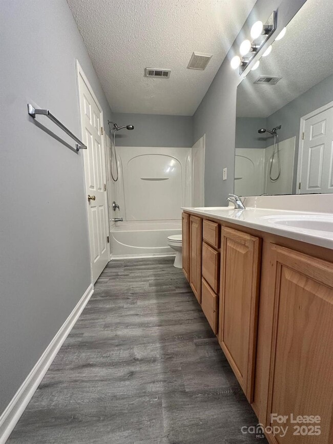Building Photo - 14303 Tranters Creek Ln