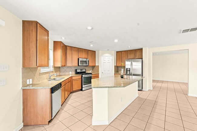 Building Photo - 12410 Skyview Star Ct