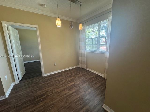 Building Photo - 140 SW 117th Ave