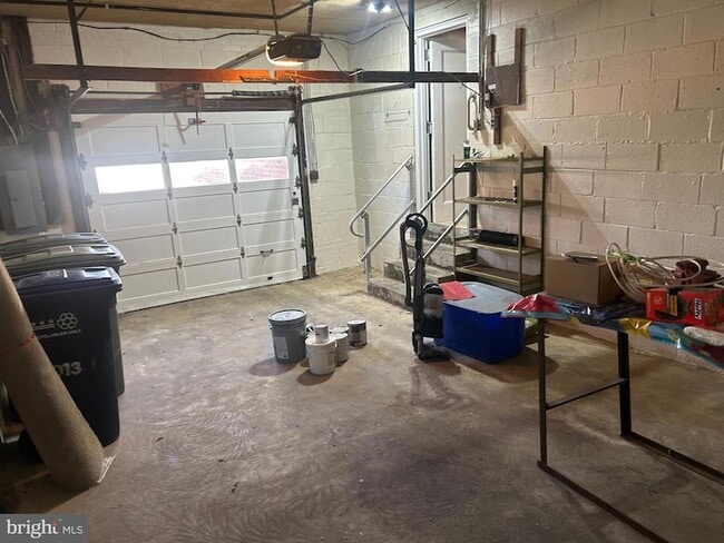 Building Photo - 3013 Nash Pl SE