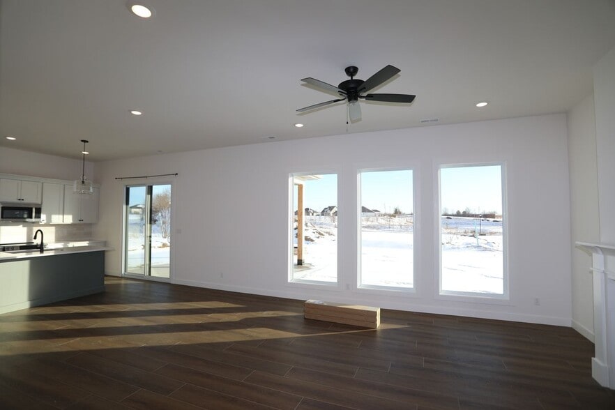 Building Photo - 4408 Royal County Rd