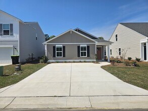 Building Photo - Unfurnished 3 Bedroom, 2 bath home - Hampstead - Brookfield Branch Community