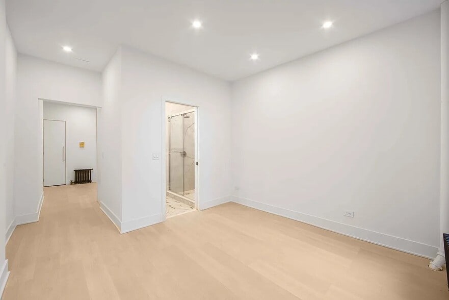 Building Photo - 51 W 8th St