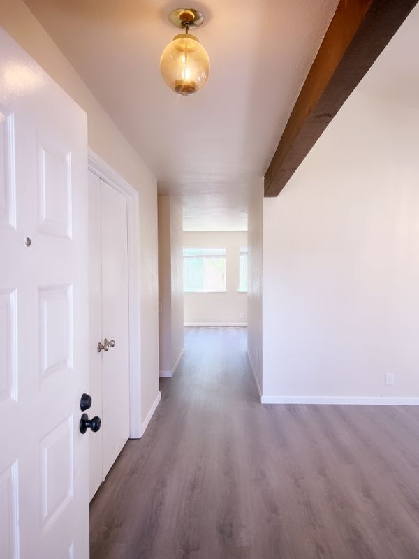 Building Photo - 9528 Mirandy Dr