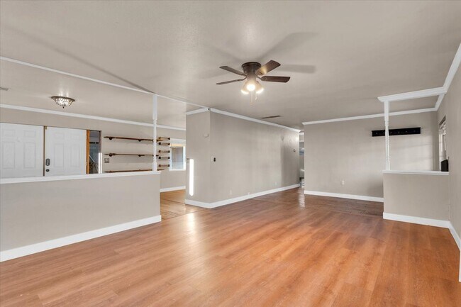 Building Photo - 2008 Franklin Ave