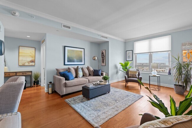 Building Photo - Elegant 1-Bed, 1-Bath Condo in Prime Virginia Beach Location!