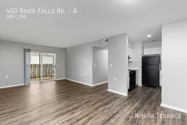 Building Photo - 400 River Falls Rd