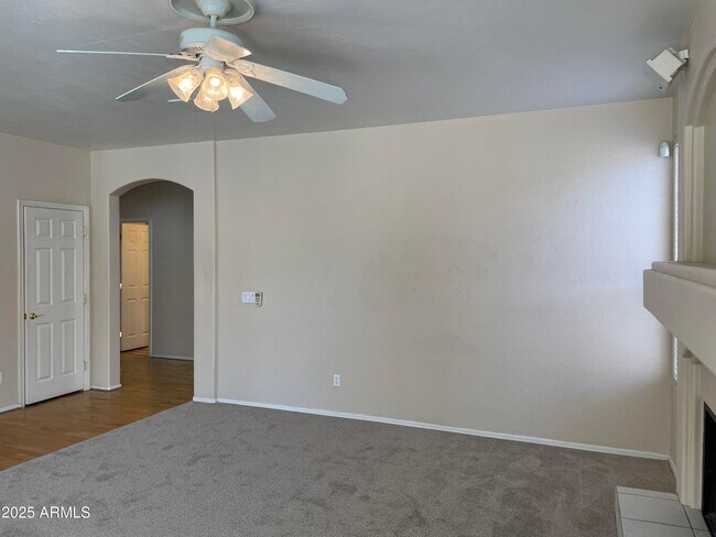 Building Photo - 341 W Helena Dr