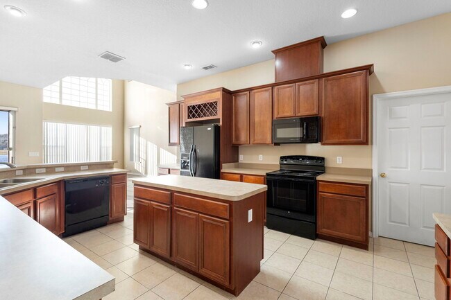 Building Photo - 2731 Sand Arbor Cir