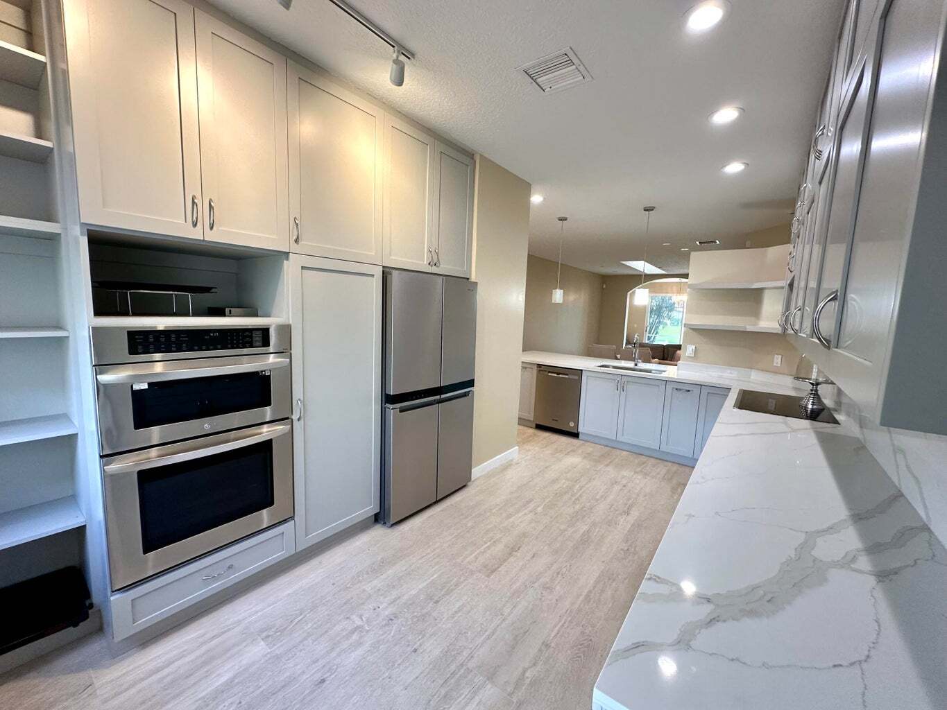 Building Photo - 5791 Island Reach Ln