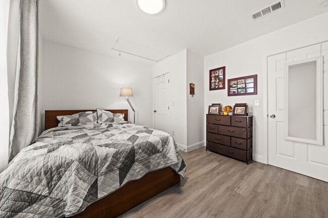 Building Photo - Welcome to your beautifully updated home!