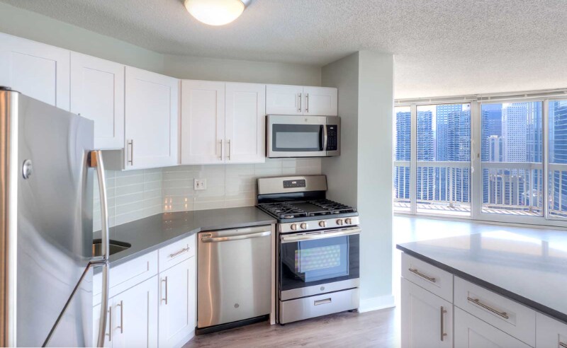 Primary Photo - 535 N State St