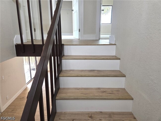 Building Photo - 1608 Park Meadows Dr