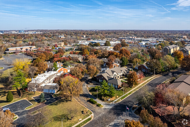 Aerial Photo - Indian Creek Woods