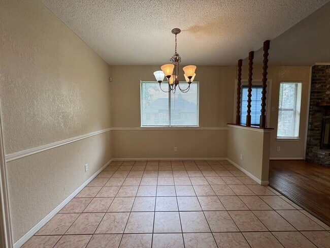 Building Photo - 4-Bedroom House for Rent in Killeen