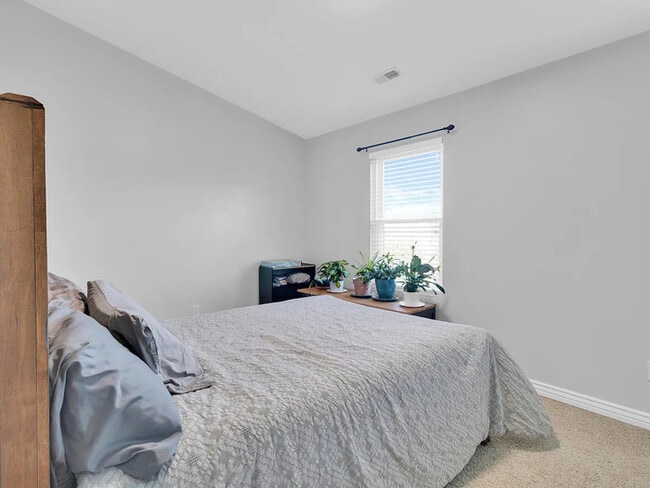 Building Photo - Available Soon!