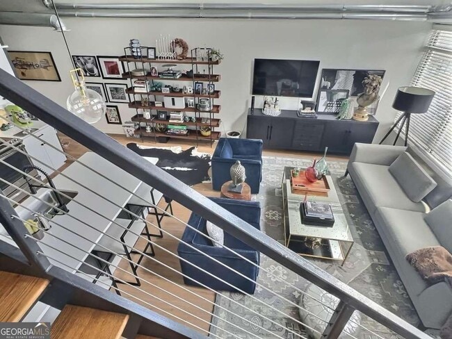 Building Photo - 260 18th St NW