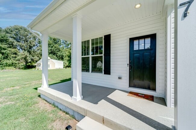 Building Photo - 7 Limox Ln