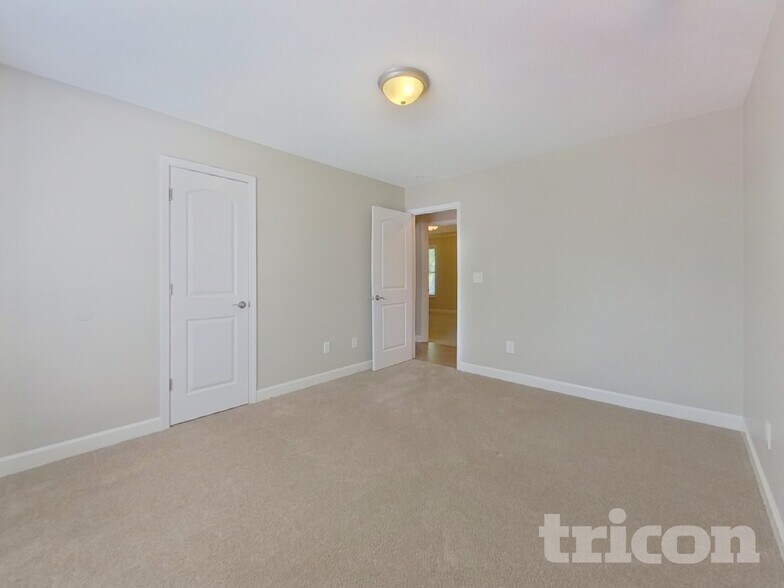 Building Photo - 89 Delane Dr