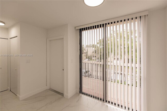 Building Photo - 2931 SW 87th Terrace