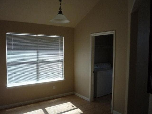 Building Photo - 102 Aguilar Dr