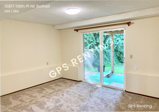 Building Photo - Updated 5-Bedroom Home for Rent in Bothell