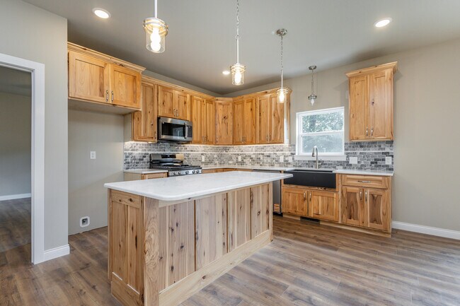 Building Photo - 5416 Heath Ct