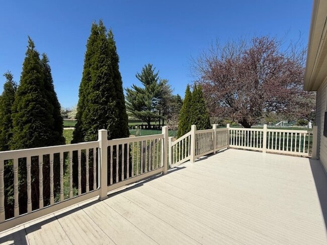 Building Photo - Maroa-Forsyth Ranch For Rent!